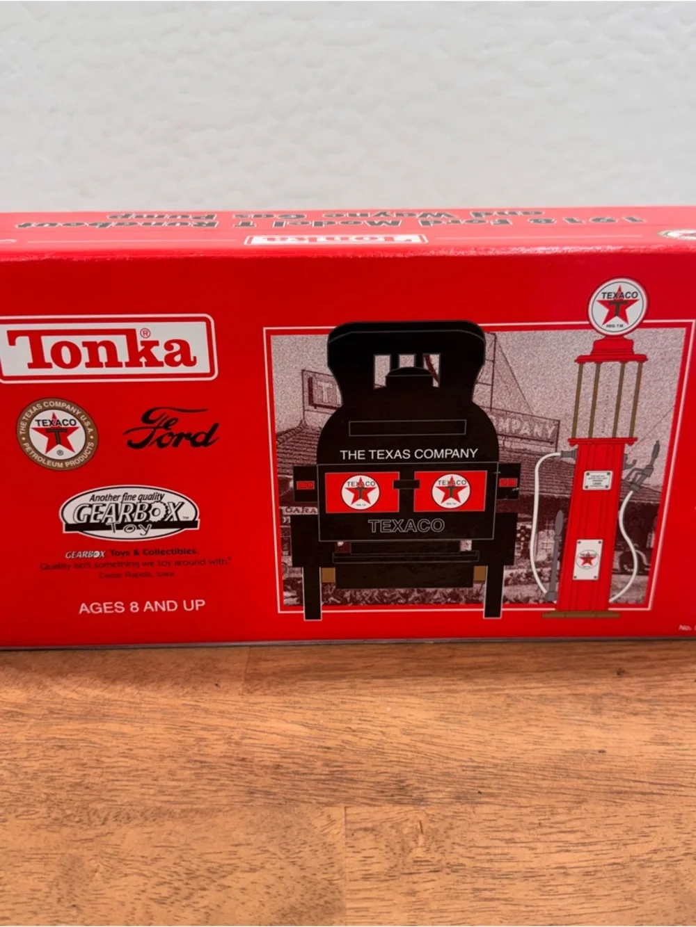 Vintage Tonka 1918 Ford Model T Runabout Wayne Gas Pump Coin Bank New